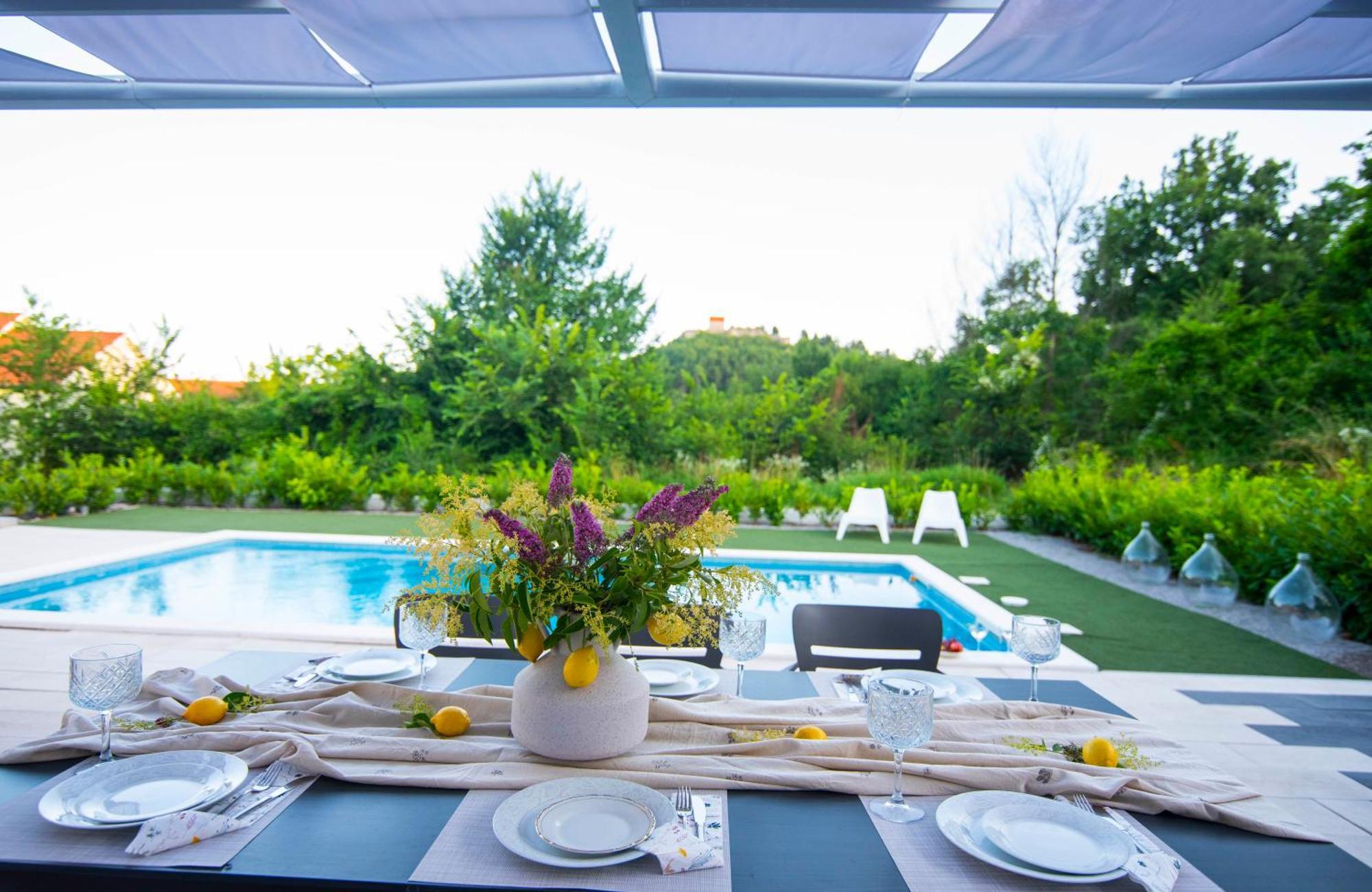 Kuca Za Odmor Sika Villa Sinj Exterior foto